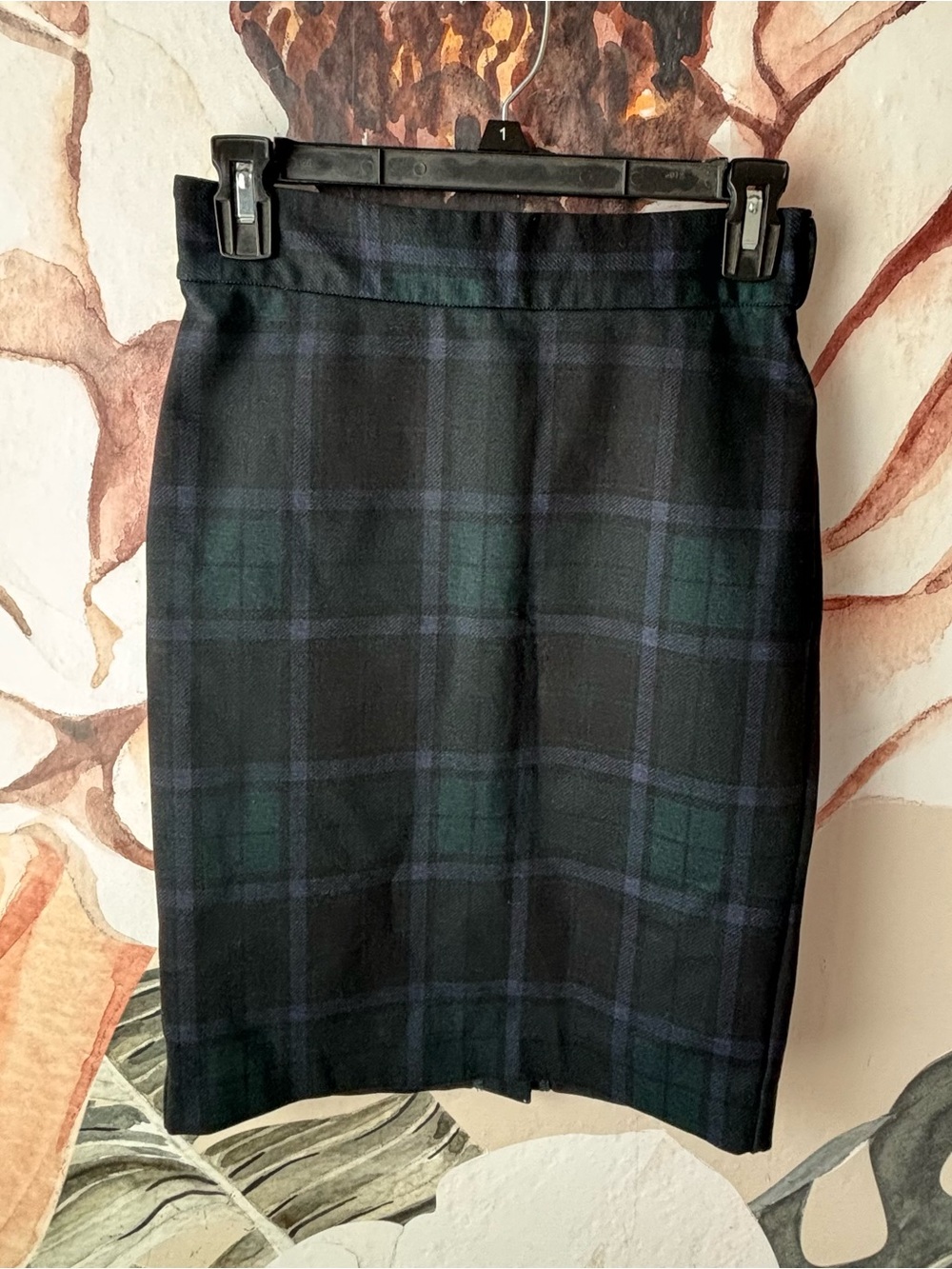 Ann Taylor Black and Dark Green Plaid Pencil Skirt